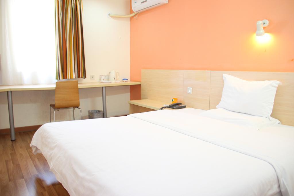 7Days Inn Beijing Liujiayao Station Habitación foto