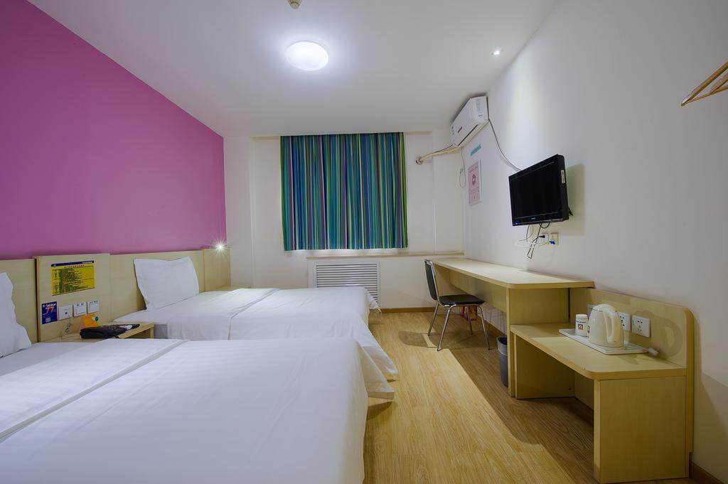 7Days Inn Beijing Liujiayao Station Exterior foto